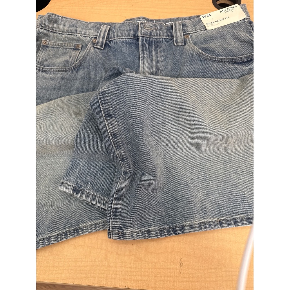 Arizona Jean Co Mens 36 Super Baggy Fit Denim Shorts Light Wash Blue 14 Inseam